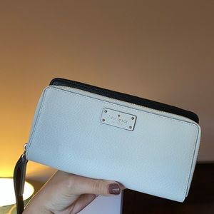 Large Kate Spade wallet